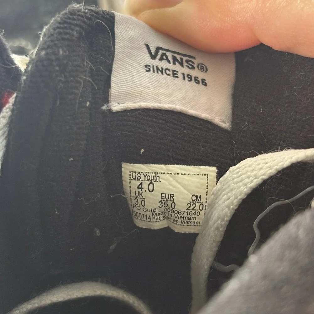 Vans Off The Wall High Top Shoes  Black/White Old Skool 500714 Youth‎ SZ 4.0